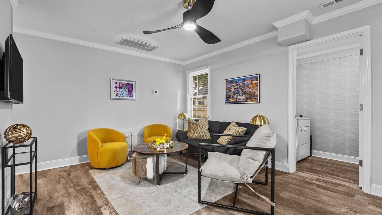 Photo of Bedroom in Downtown