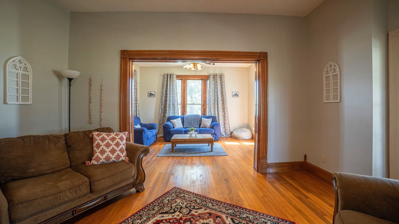 Photo of Livingroom in Perry