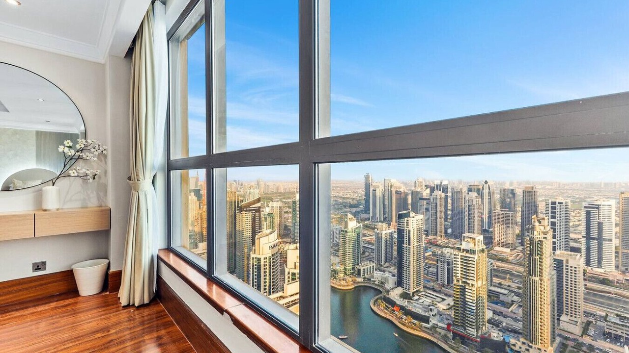Photo of Bedroom in Jumeirah Beach Residence