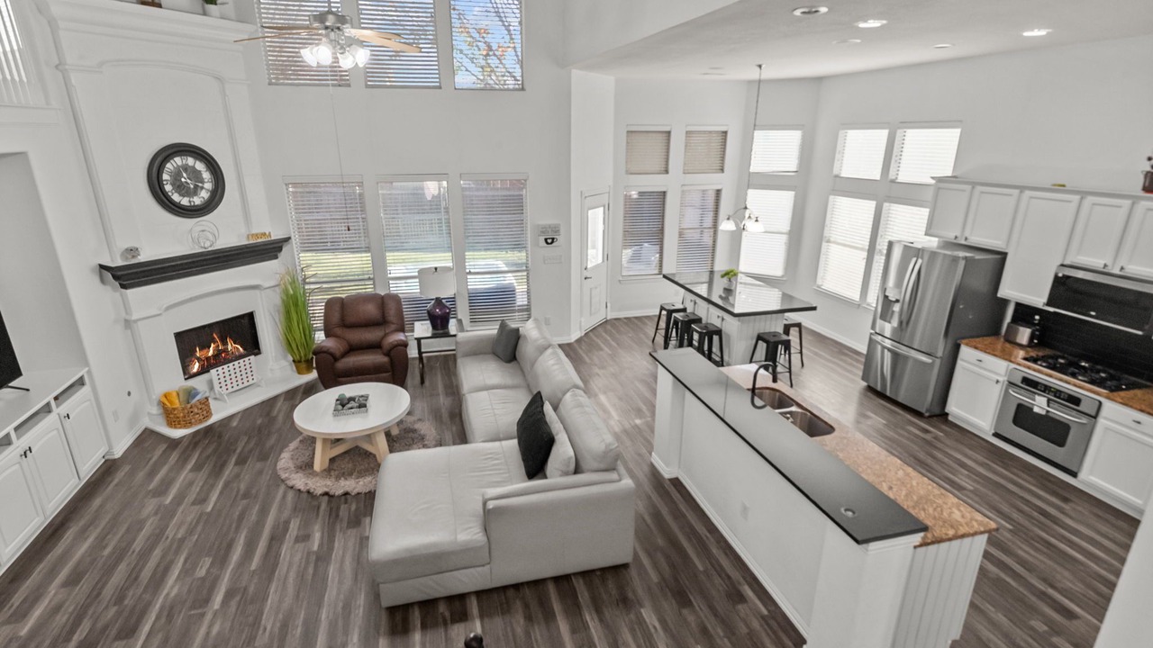 Photo of Livingroom in Keller