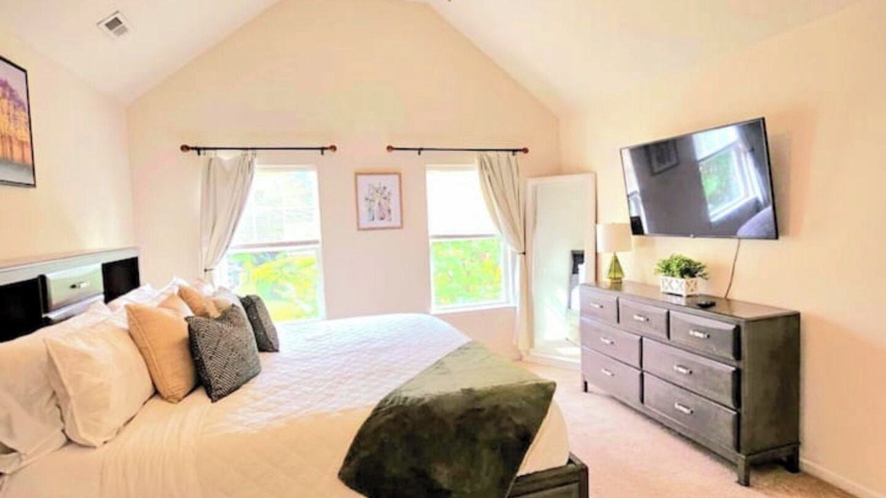 Photo of Bedroom in Chesapeake