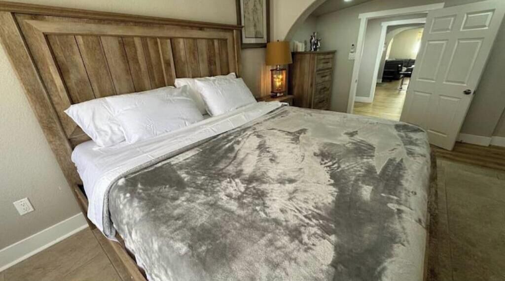 Photo of Bedroom in South Natomas