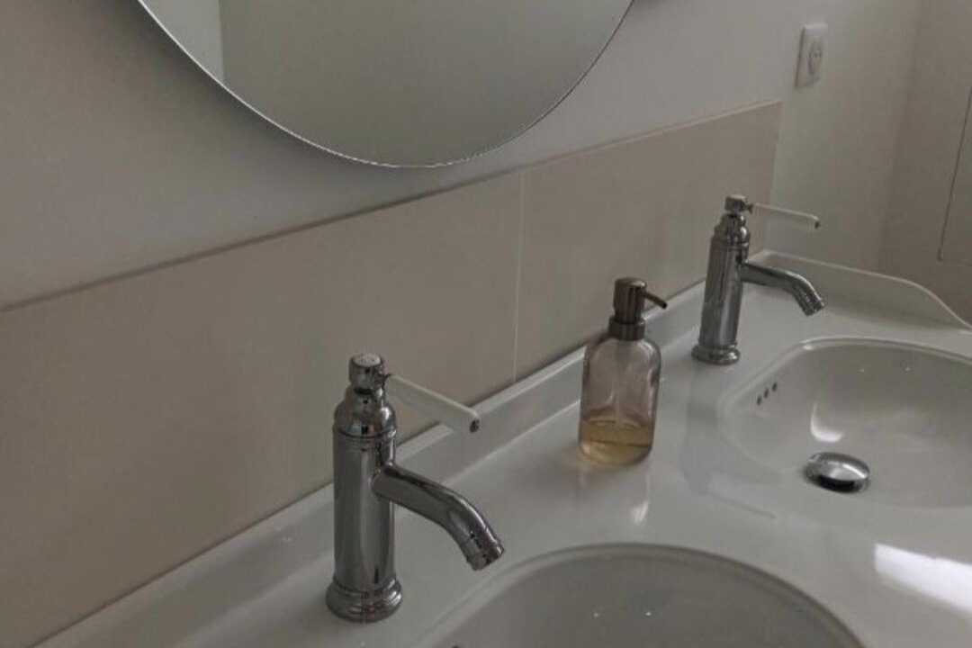 Photo of Bathroom in Camblain-l'Abbe