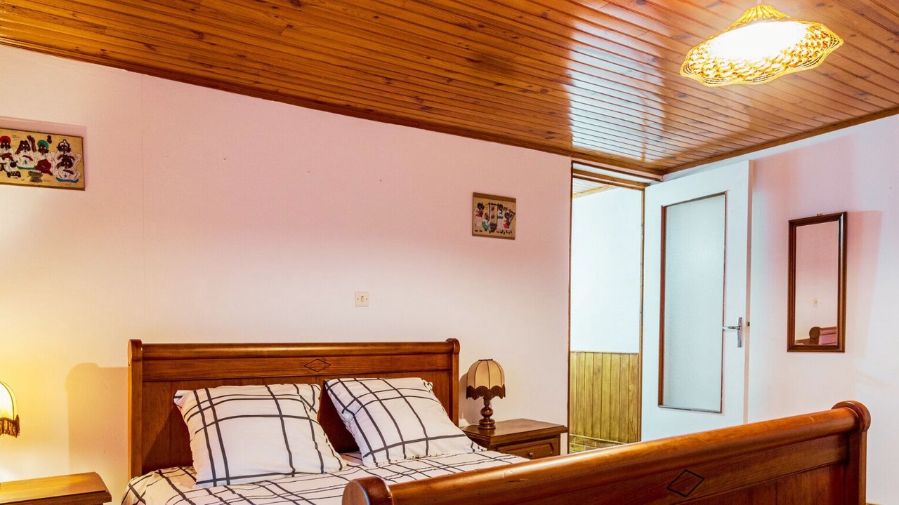 Photo of Bedroom in Sille-le-Guillaume