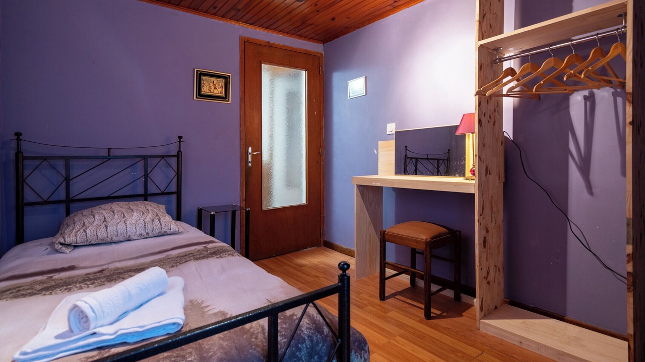 Photo of Bedroom in Sille-le-Guillaume