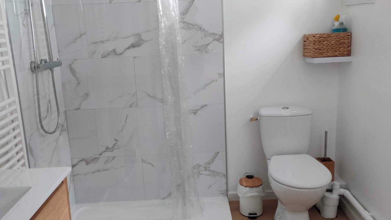 Photo of Bathroom in Brequerecque