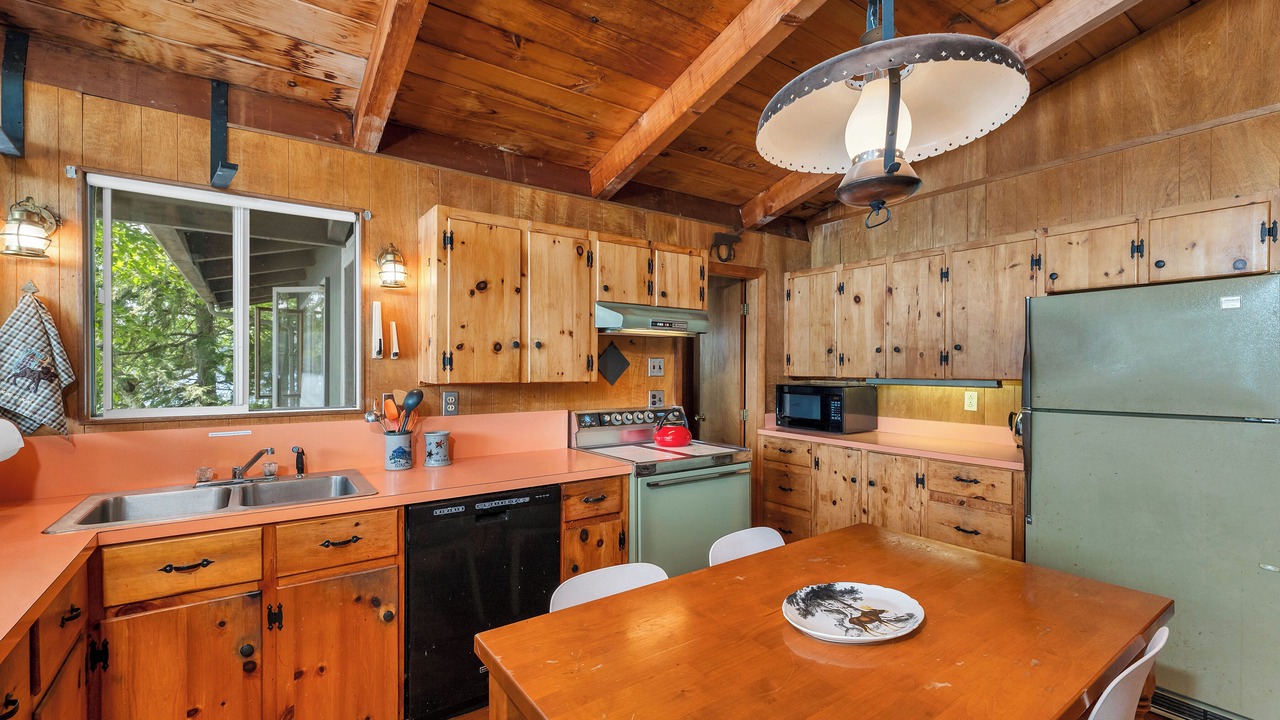 Photo of Kitchen in Alton Bay