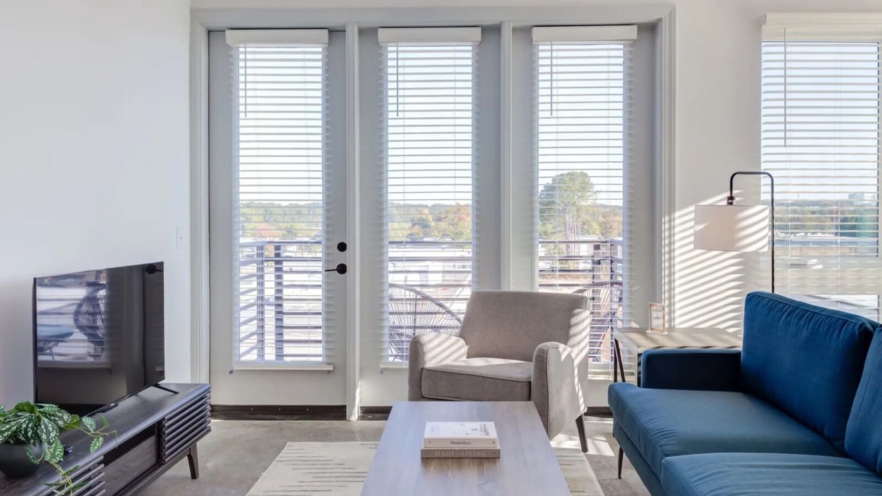 Photo of Livingroom in East Raleigh