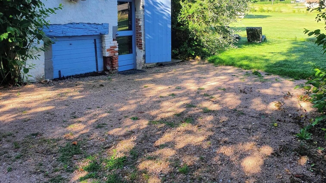 Photo of Outdoor in Trezelles