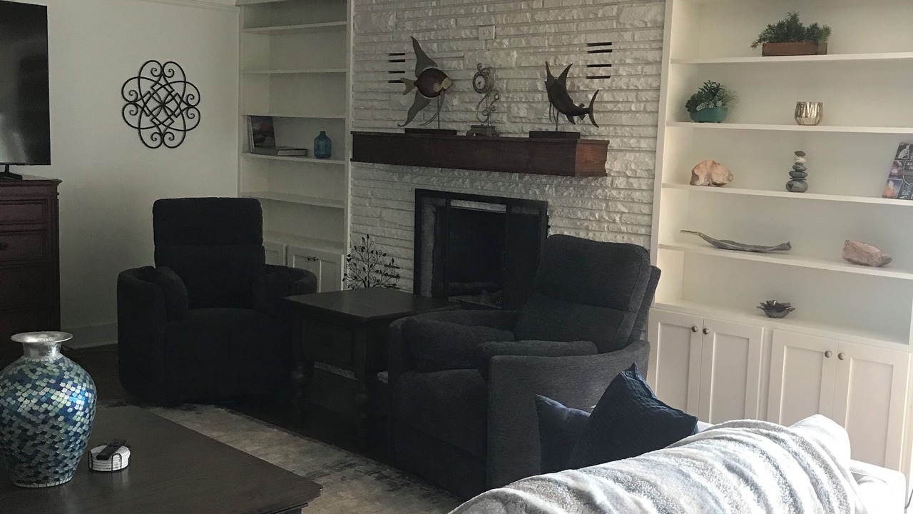 Photo of Livingroom in Shawnee