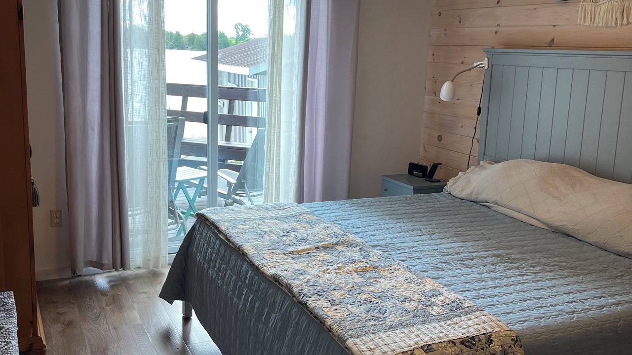 Photo of Bedroom in Bobcaygeon