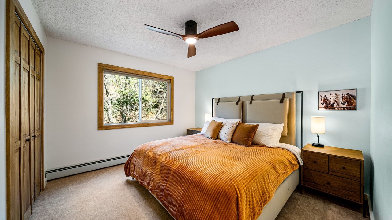 Photo of Bedroom in Hermosa