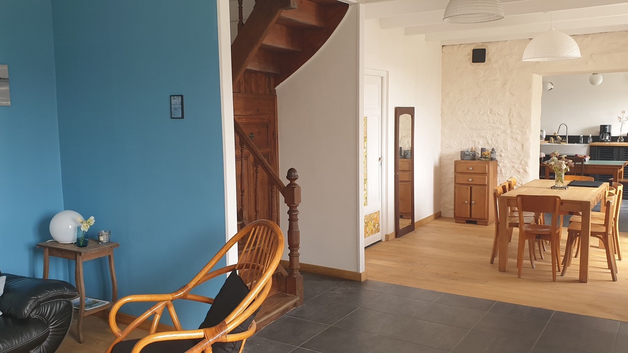 Photo of Others in Primelin