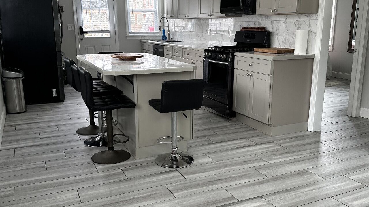 Photo of Kitchen in West Street - River Street