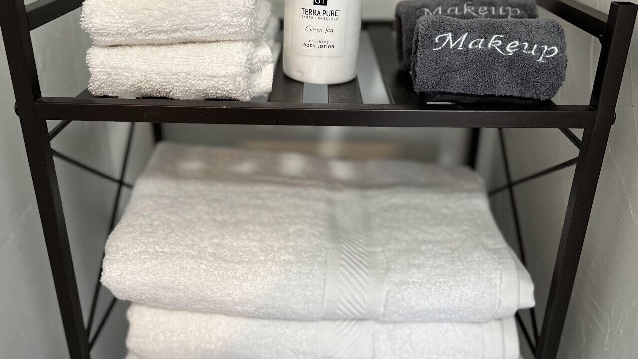 Photo of Bathroom in West Street - River Street