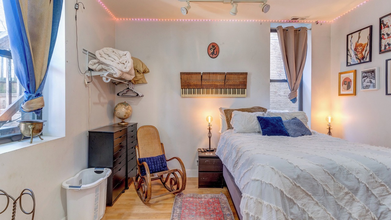 Photo of Bedroom in Bridgeport