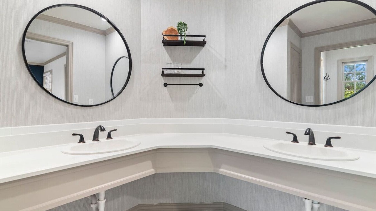 Photo of Bathroom in Ramona