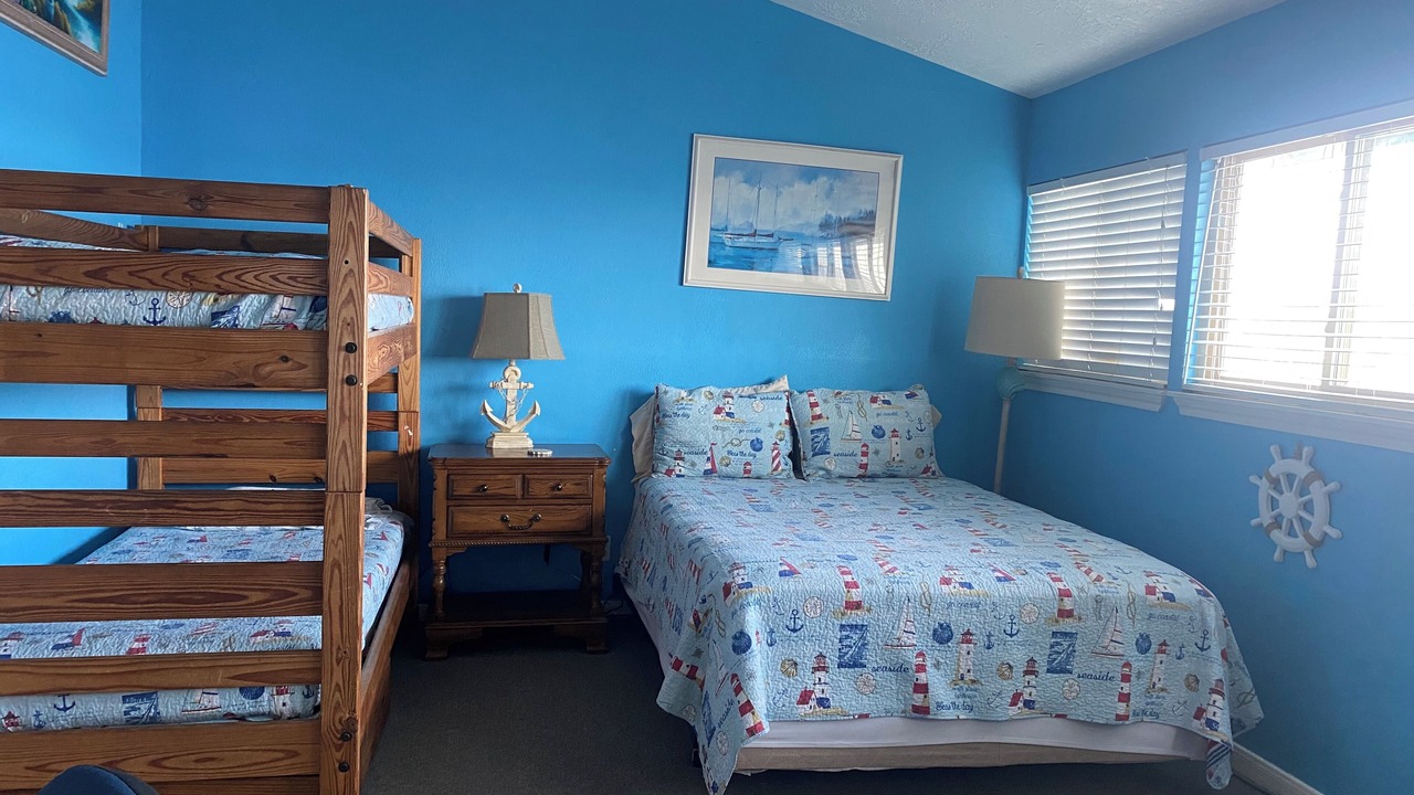 Photo of Bedroom in Seven Coves