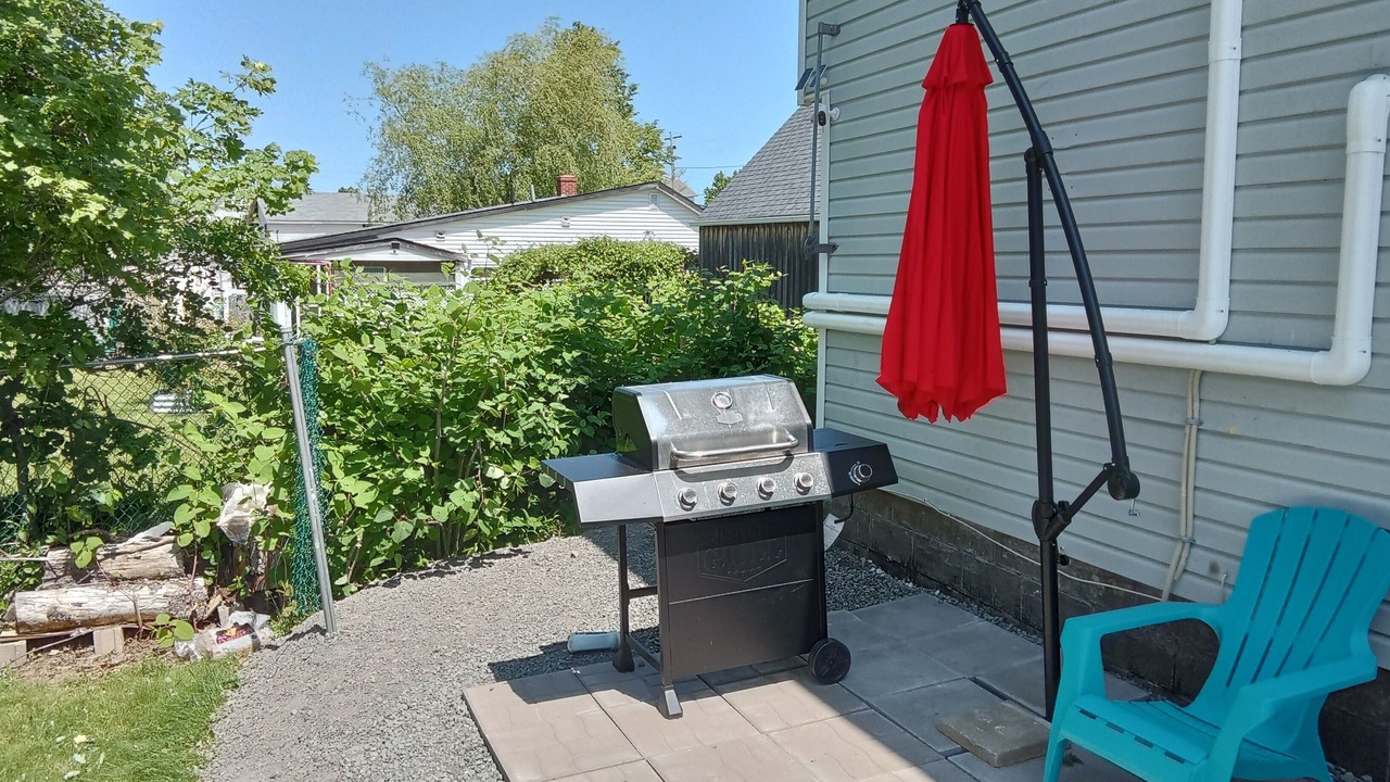 Photo of Outdoor in The Bluff