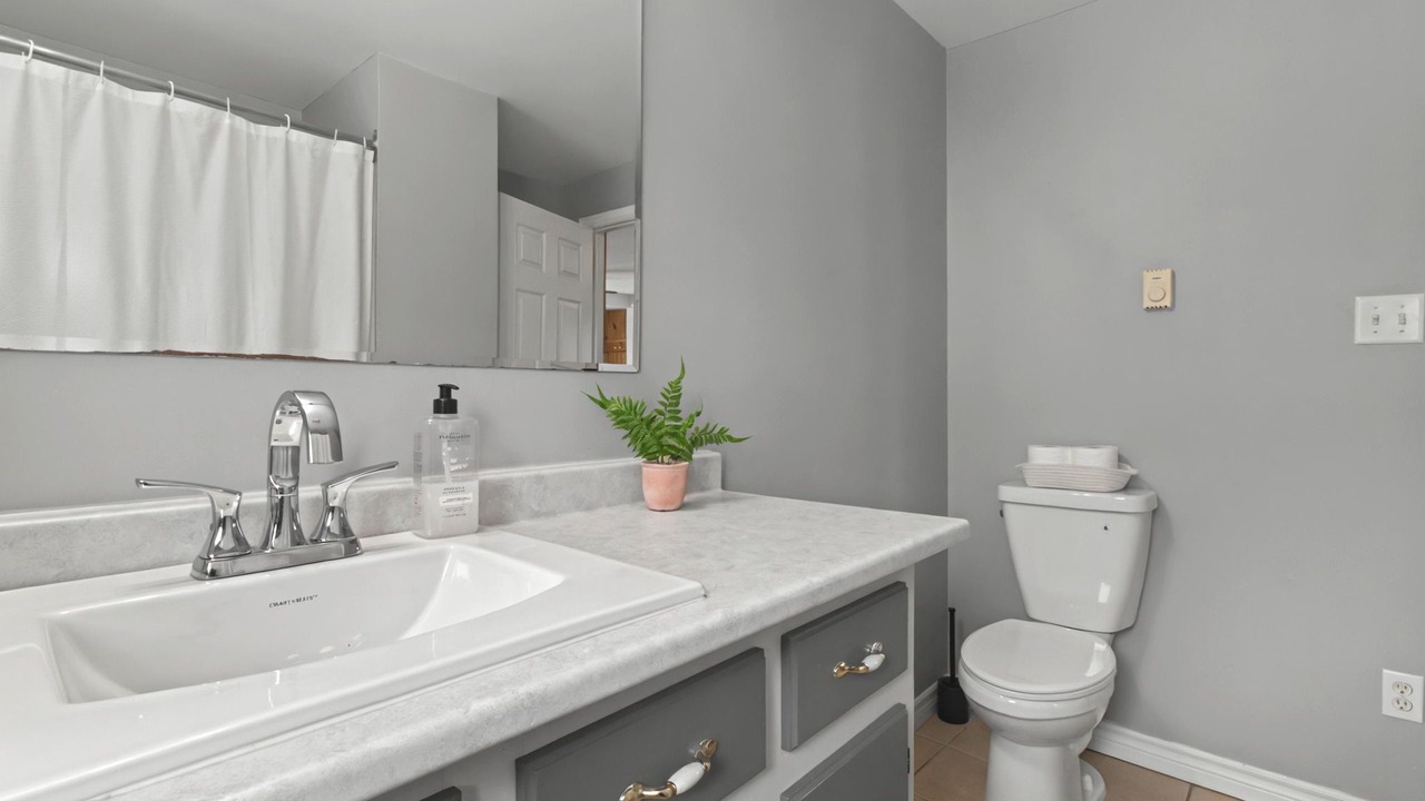 Photo of Bathroom in The Bluff