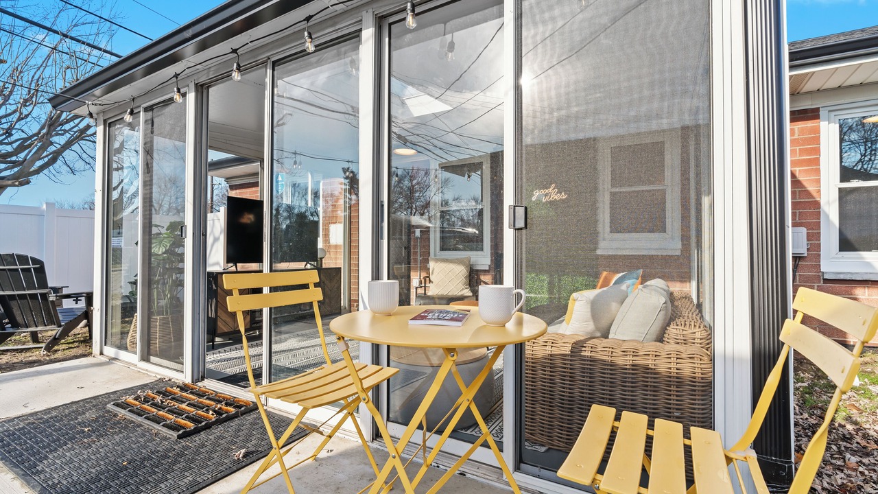 Photo of Outdoor in Madison Heights