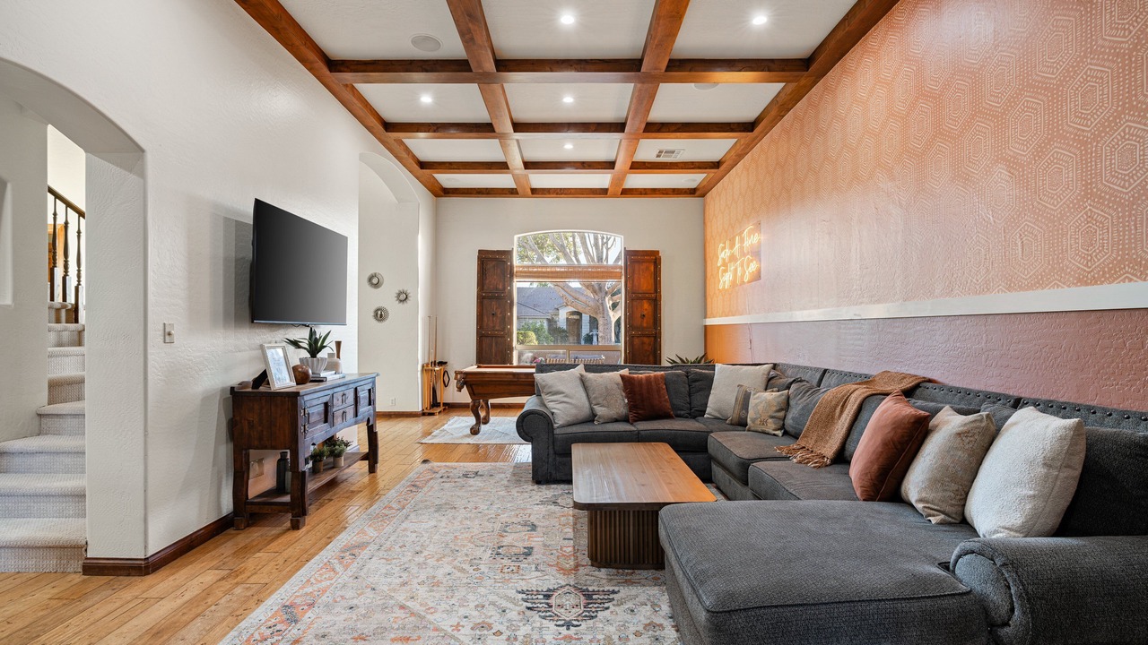 Photo of Livingroom in Arabian Crest
