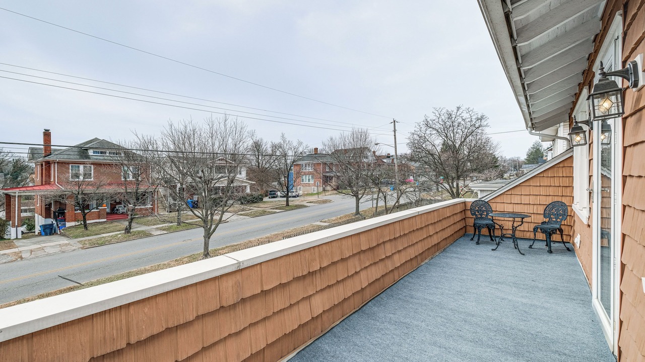 Photo of Patio Balcony in Roanoke