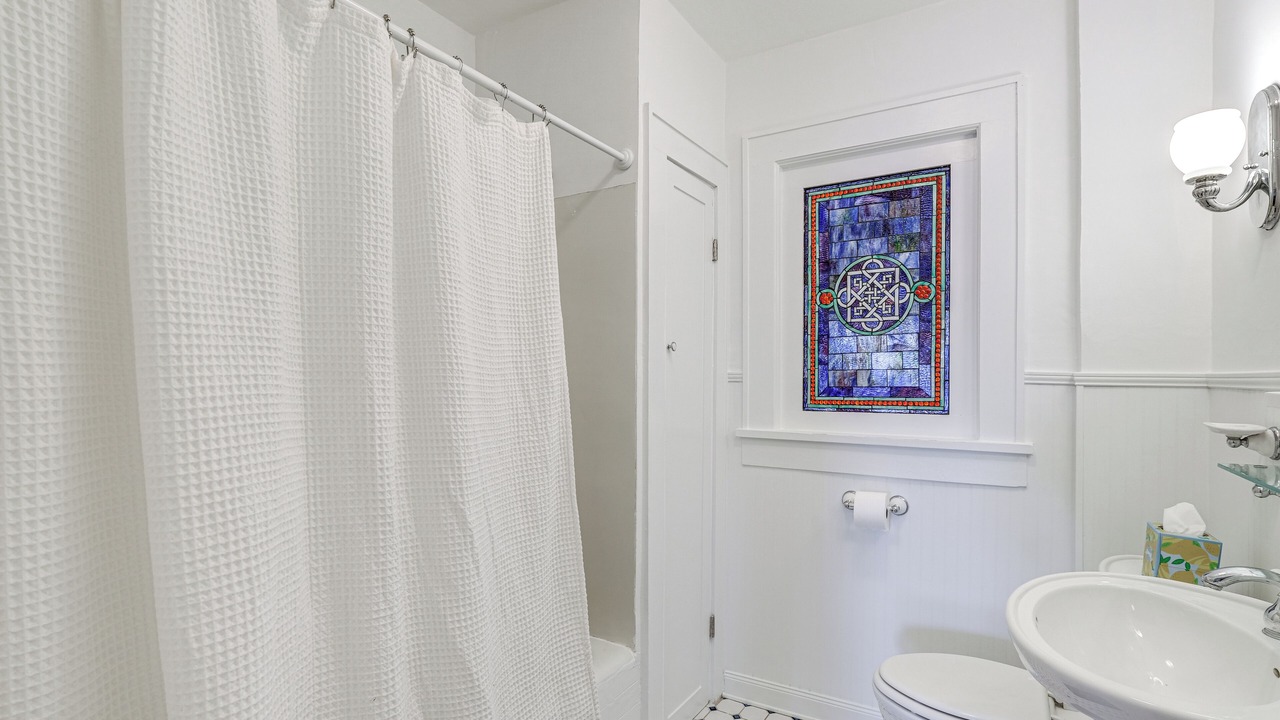 Photo of Bathroom in Roanoke
