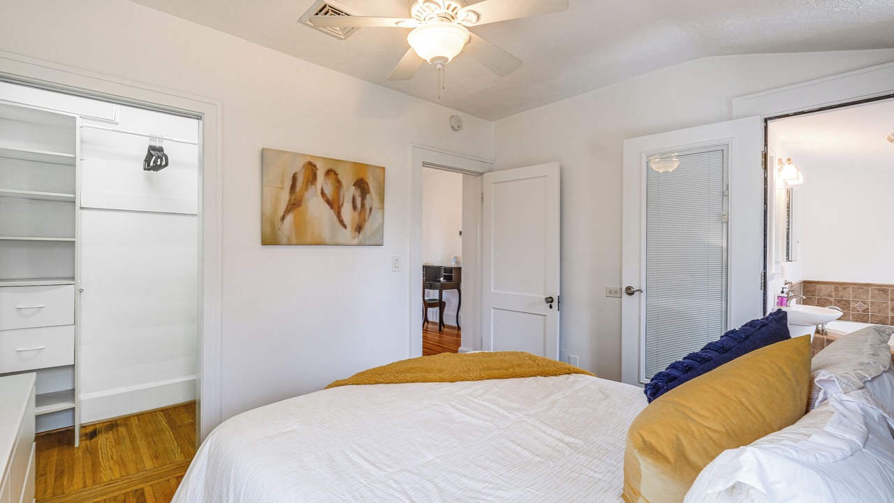 Photo of Bedroom in Roanoke