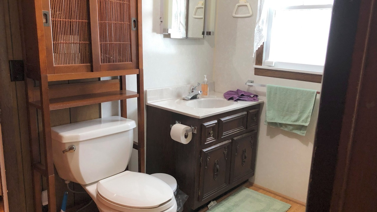 Photo of Bathroom in Eminence
