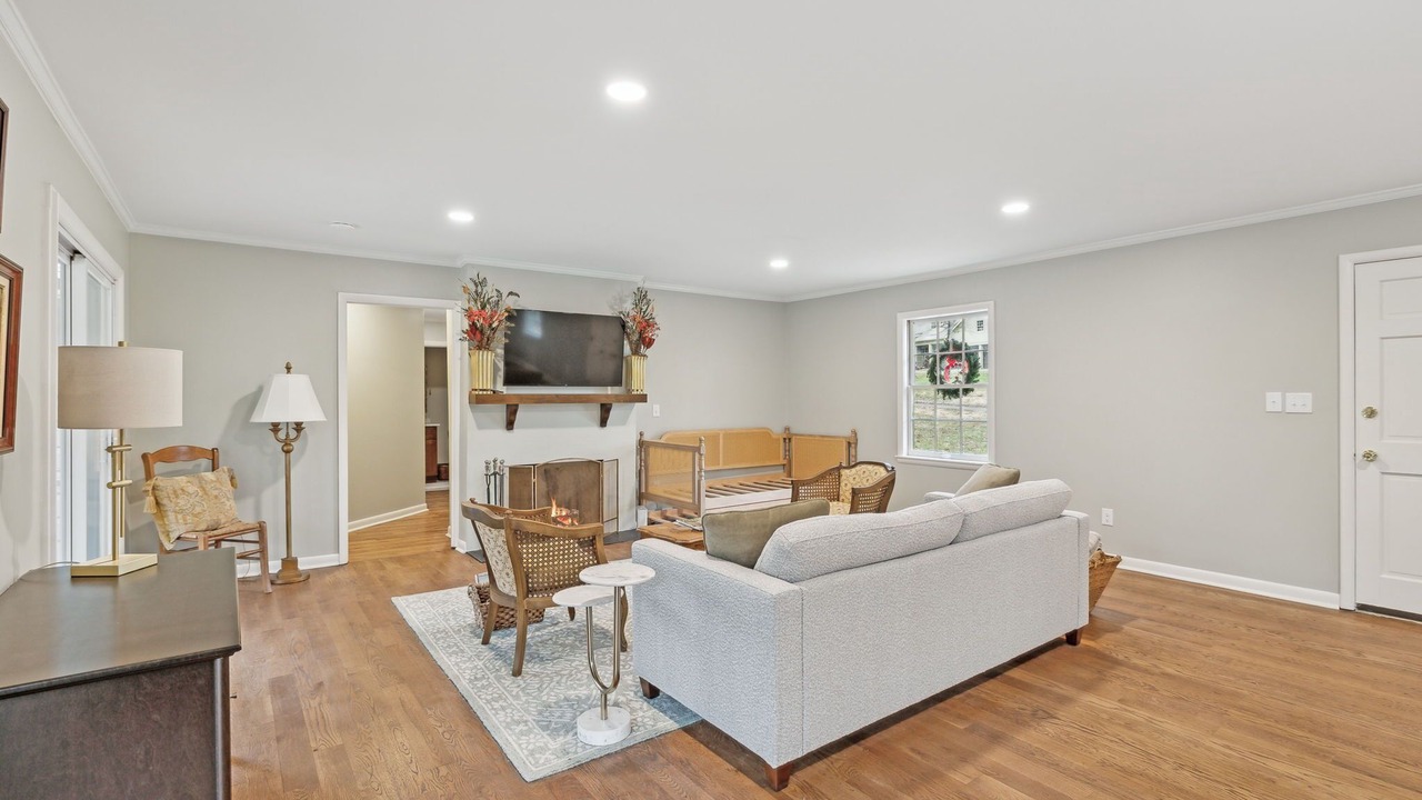 Photo of Livingroom in Franklin