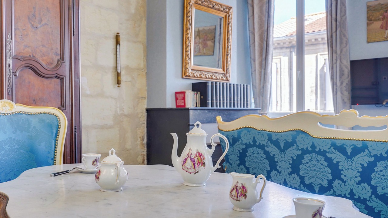 Photo of Others in Pauillac