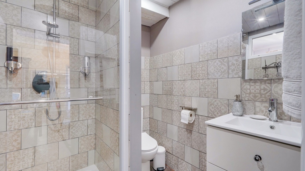 Photo of Bathroom in Pauillac