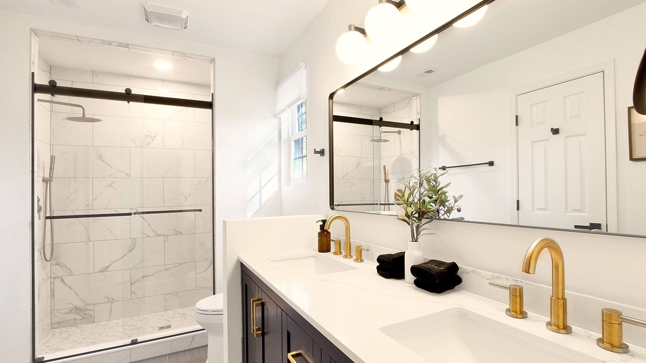 Photo of Bathroom in Evans