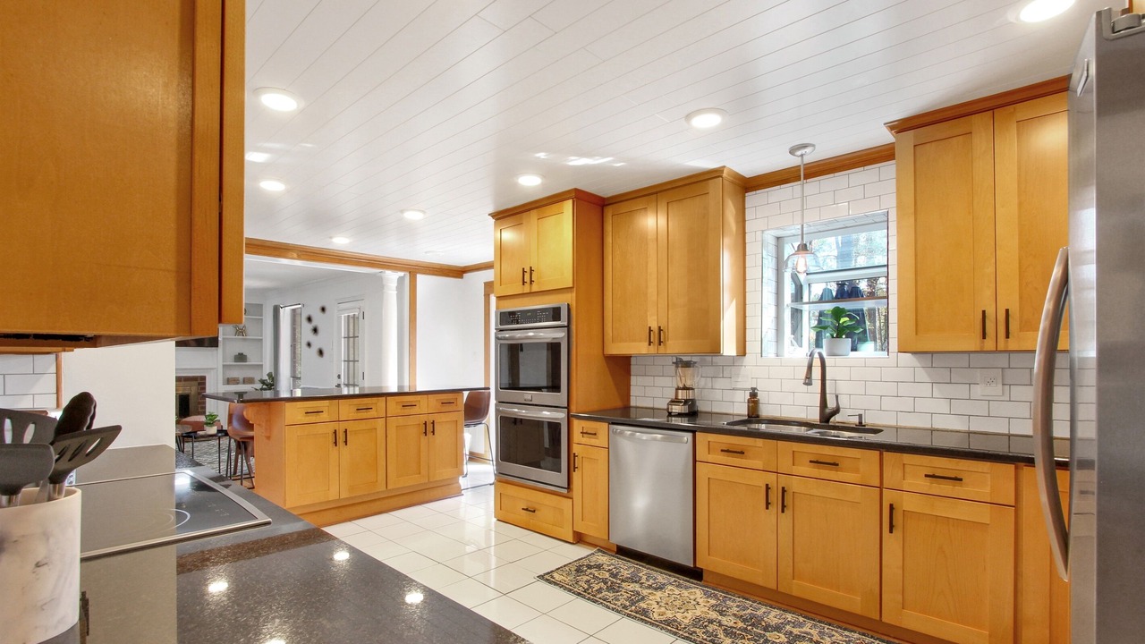 Photo of Others in Evans