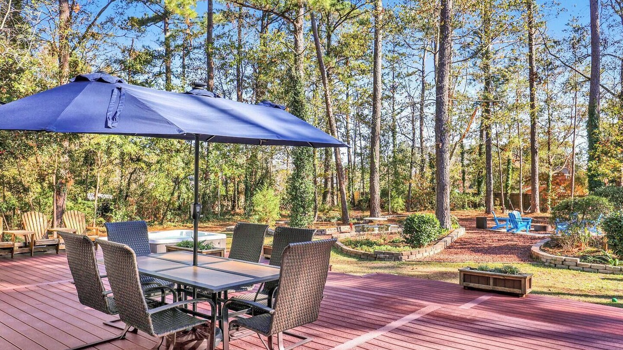 Photo of Others in Evans