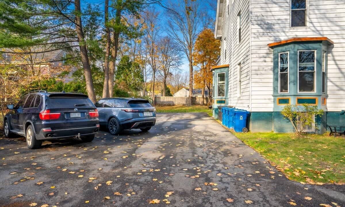 Photo of Outdoor in Deering Center