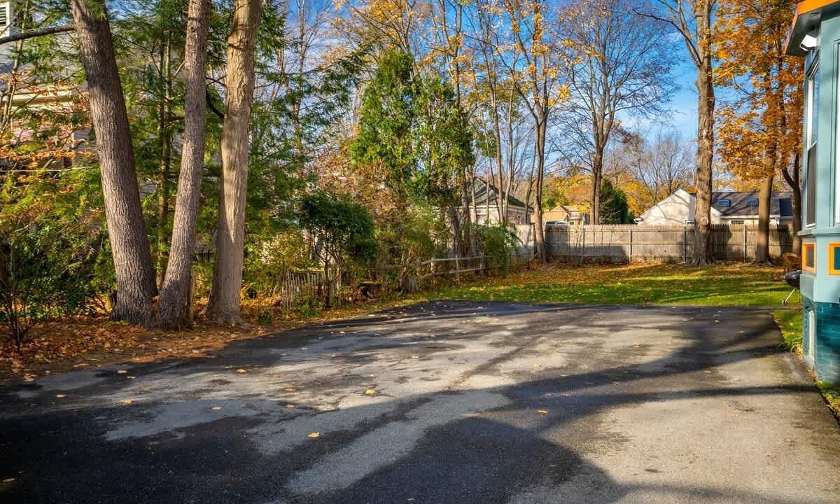 Photo of Outdoor in Deering Center