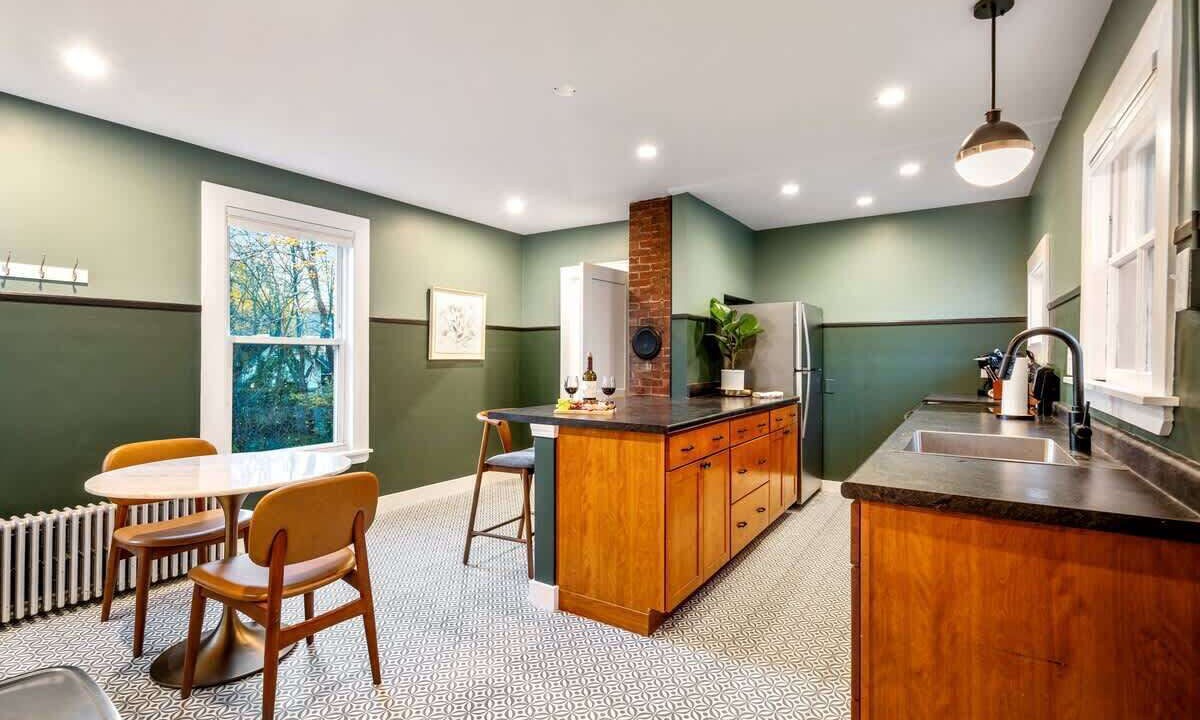 Photo of Kitchen in Deering Center