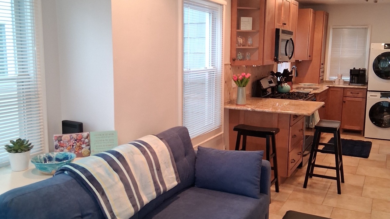 Photo of Livingroom in Bradley Beach