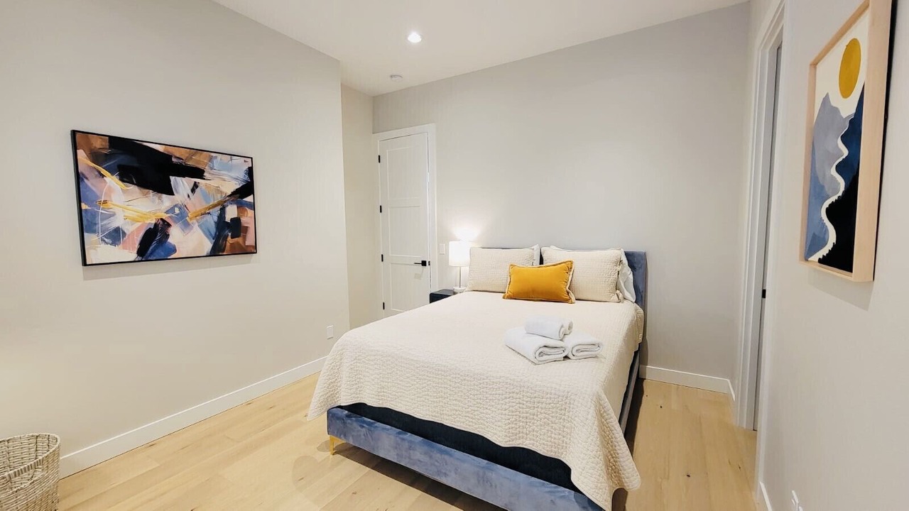 Photo of Others in Burien