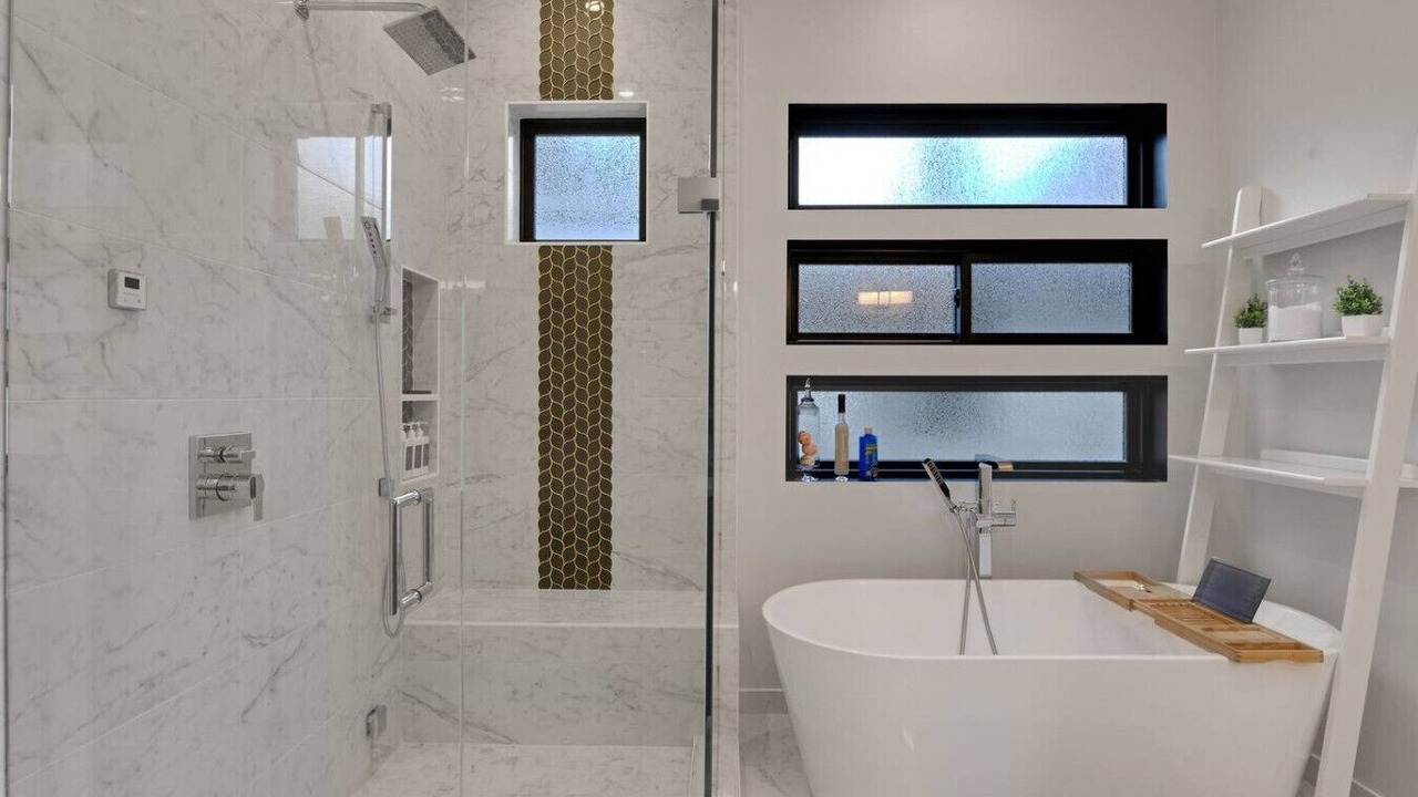 Photo of Others in Burien