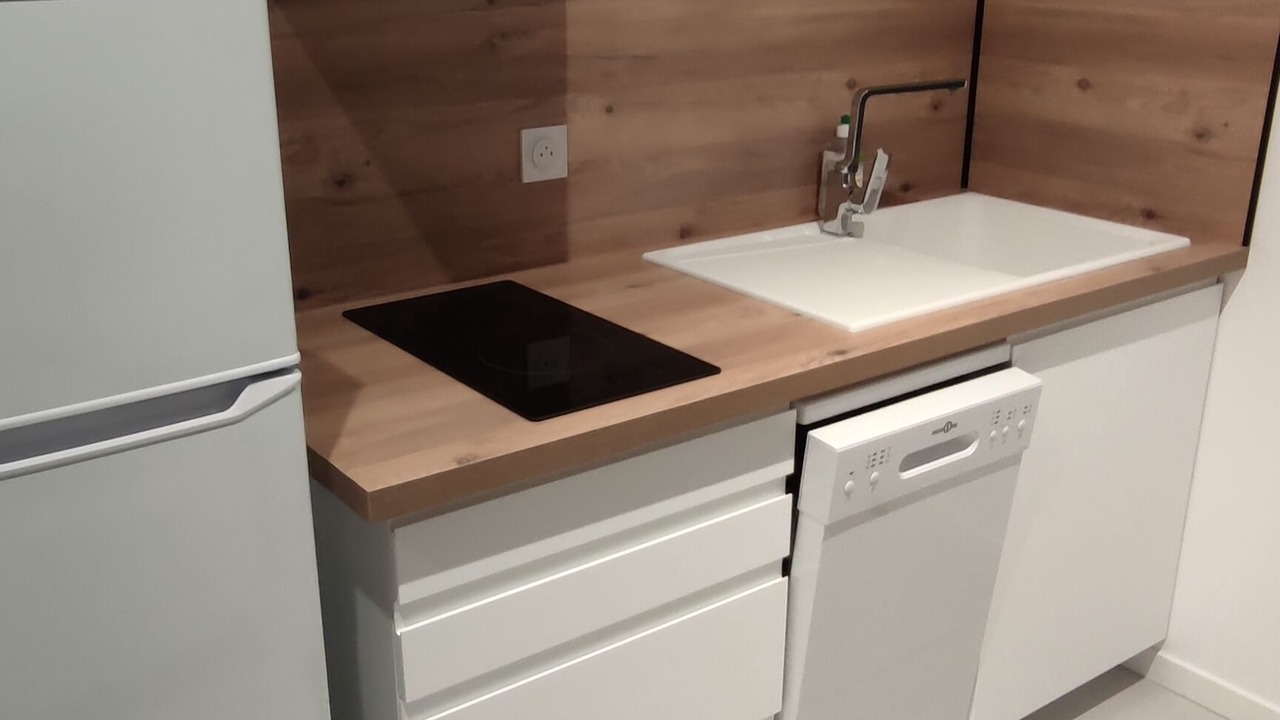 Photo of Kitchen in La Jetee