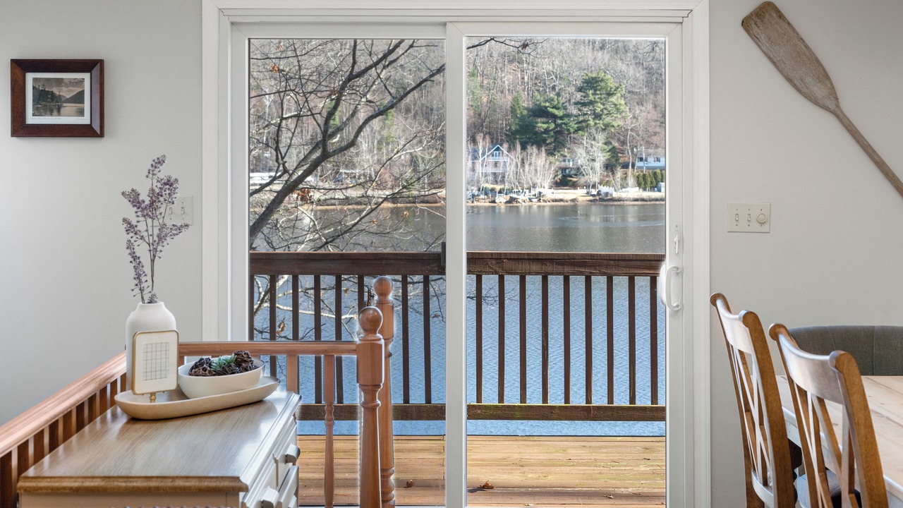 Photo of Others in Holland