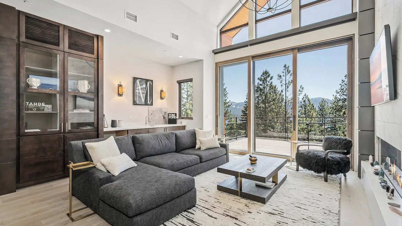 Photo of Livingroom in Crystal Bay