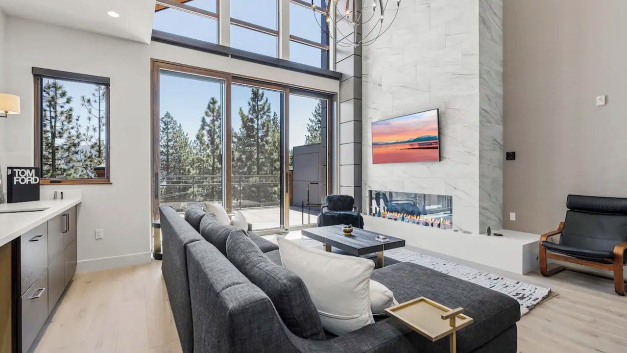 Photo of Livingroom in Crystal Bay