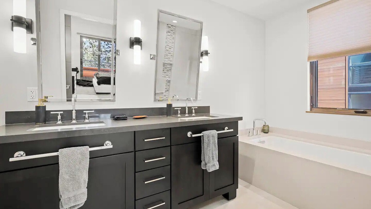 Photo of Bathroom in Crystal Bay