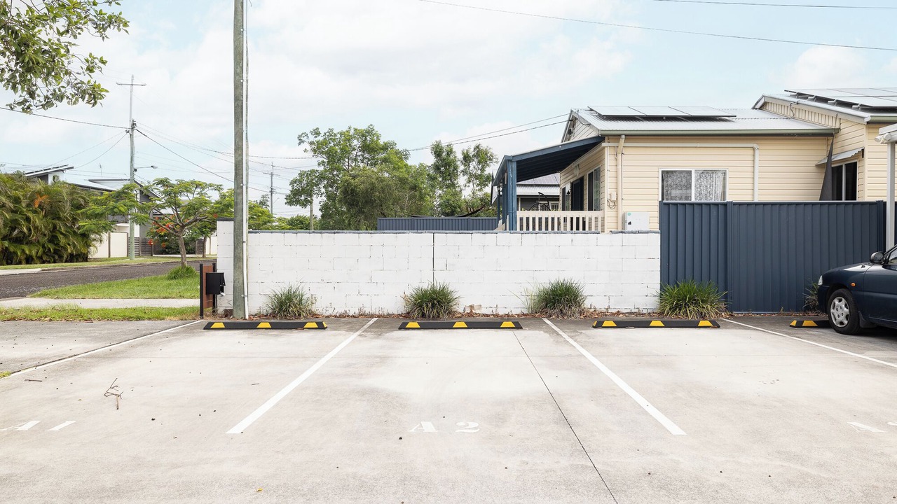 Photo of Others in Rocklea