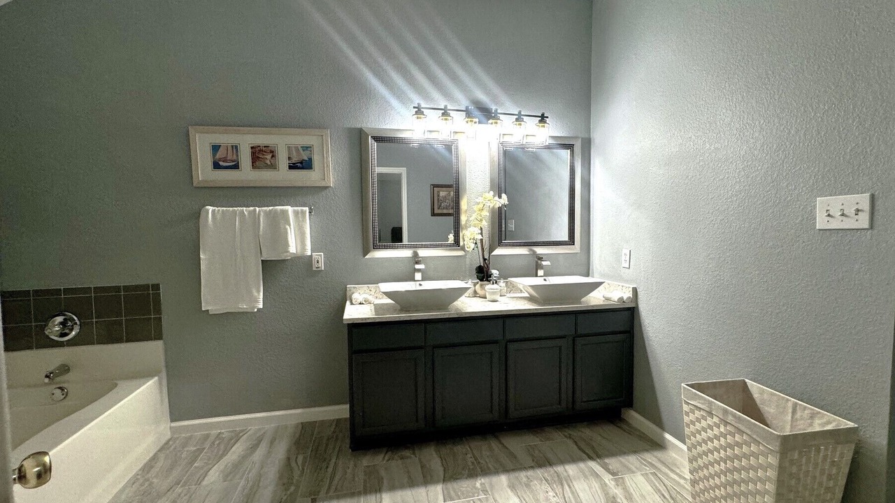 Photo of Bathroom in Grand Prairie