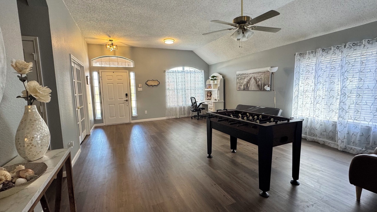 Photo of Bedroom in Grand Prairie